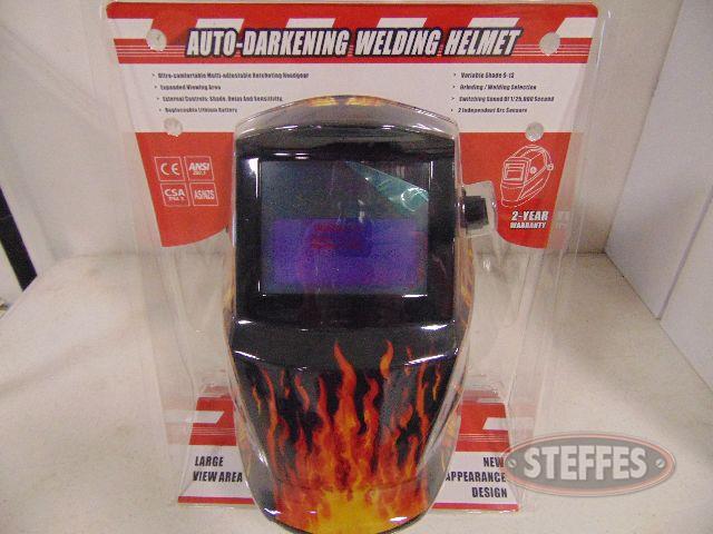 Solar powered welding helmet,_2.jpg